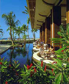 Hilton Hawaiian Village | Hotels | eTravelOmaha.com