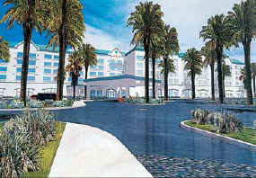 Holiday Inn Beach Resort
