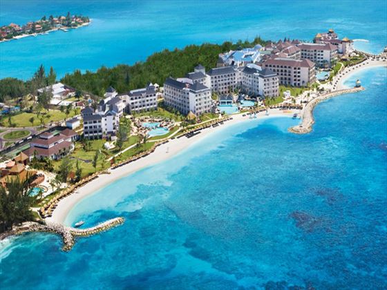 http://www.honeymoonsinc.com/Portals/0/Images/Secrets/StJames/Secrets_St_James_Montego_Bay.jpg