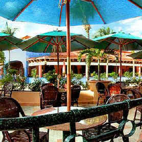 Sandos Playacar Beach Resort Dining