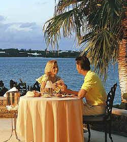 Grotto Bay Beach Dining