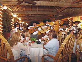 oasiscancundining.jpg