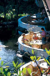 Radisson Beach Resort Dining